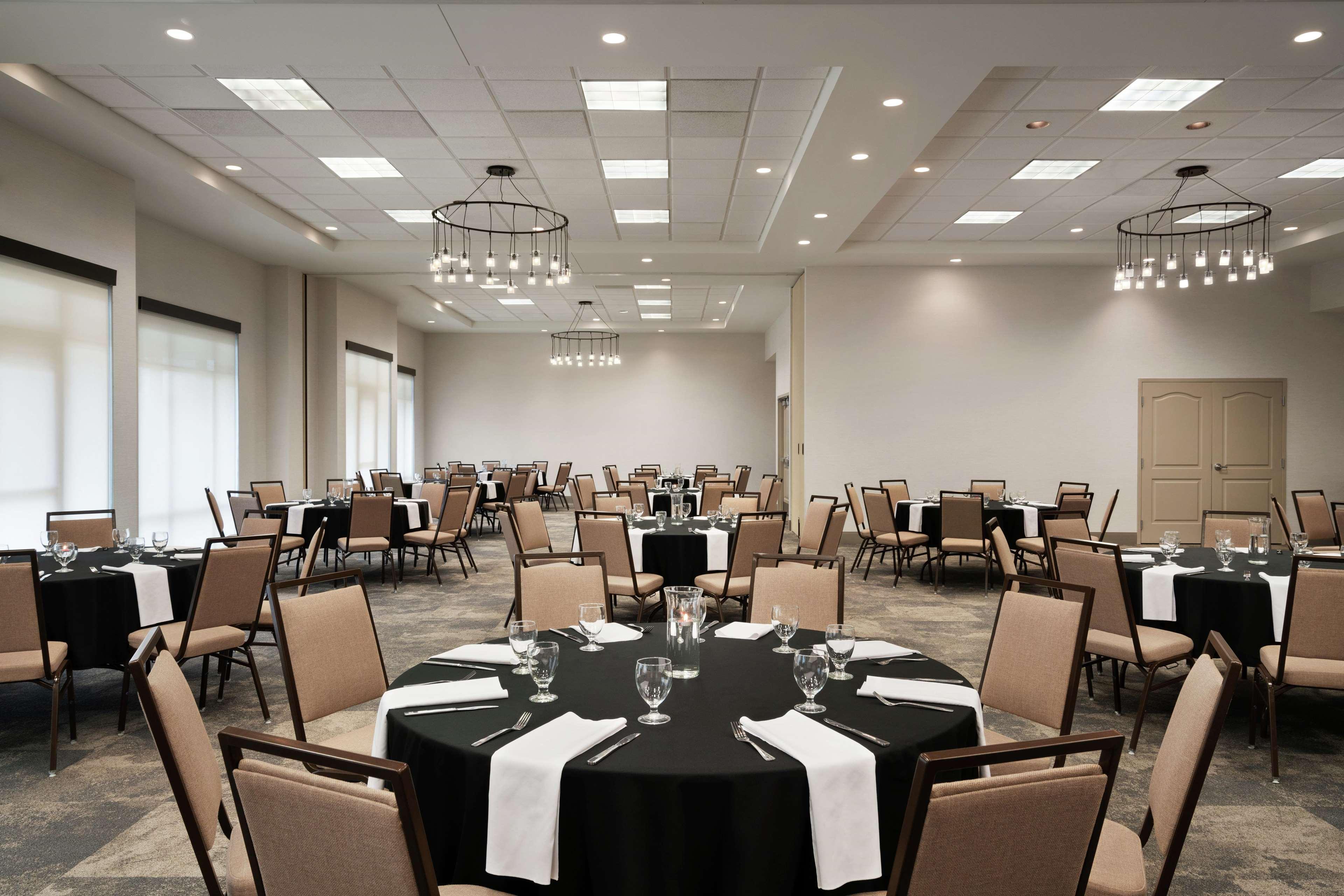 Hilton Garden Inn Charlotte/Ayrsley Kültér fotó