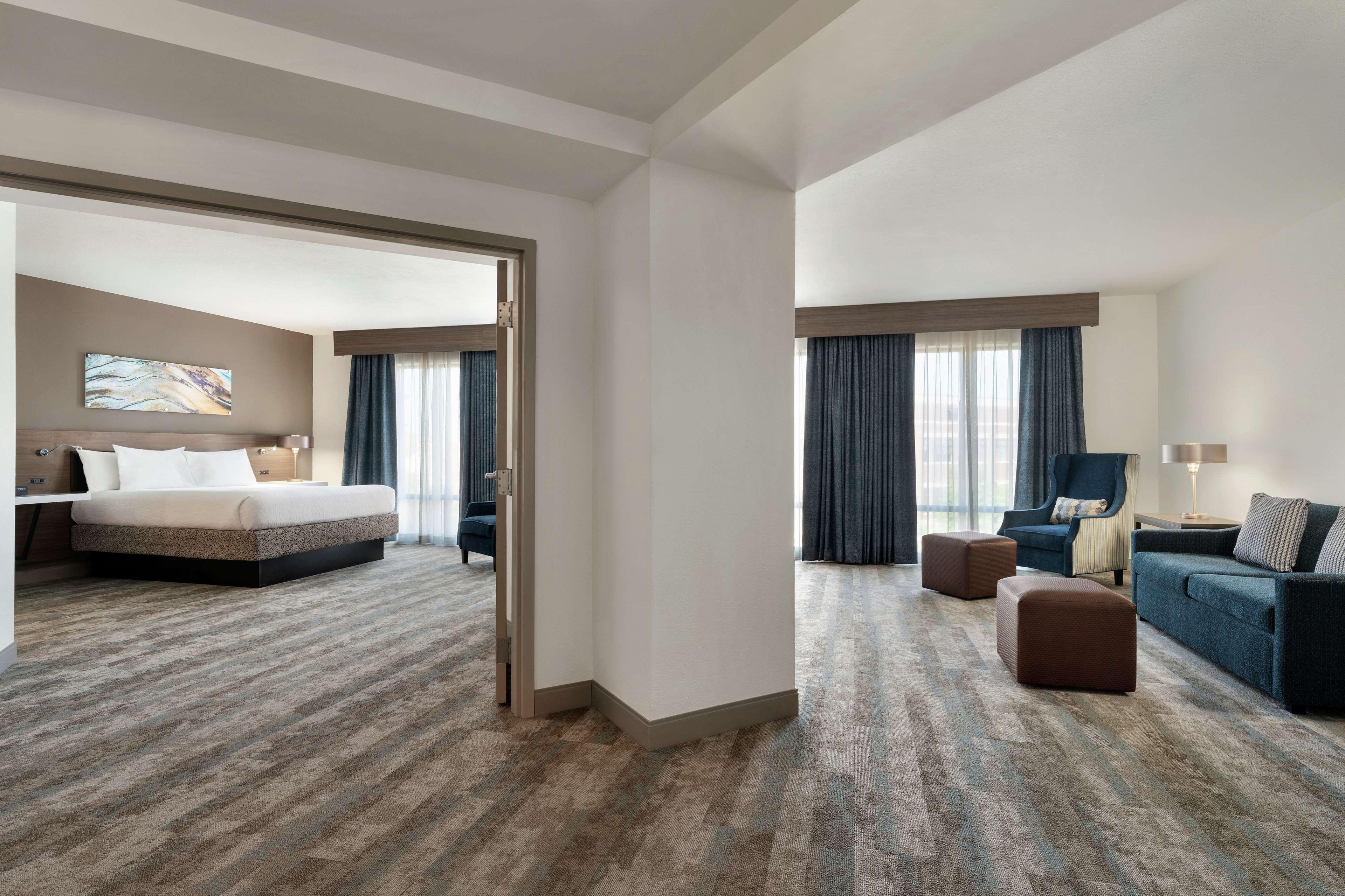 Hilton Garden Inn Charlotte/Ayrsley Kültér fotó