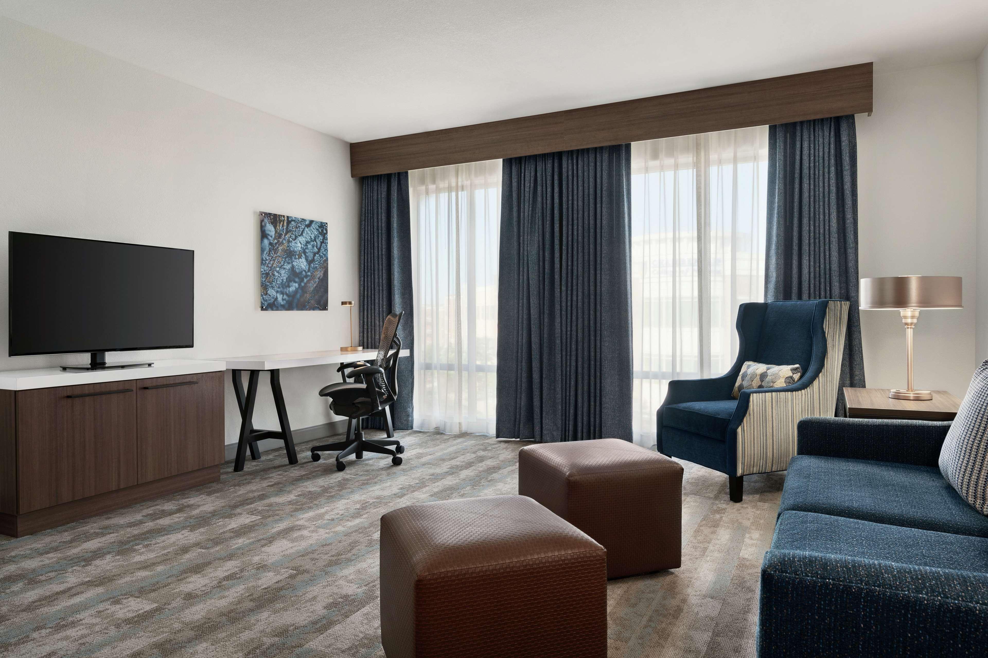 Hilton Garden Inn Charlotte/Ayrsley Kültér fotó