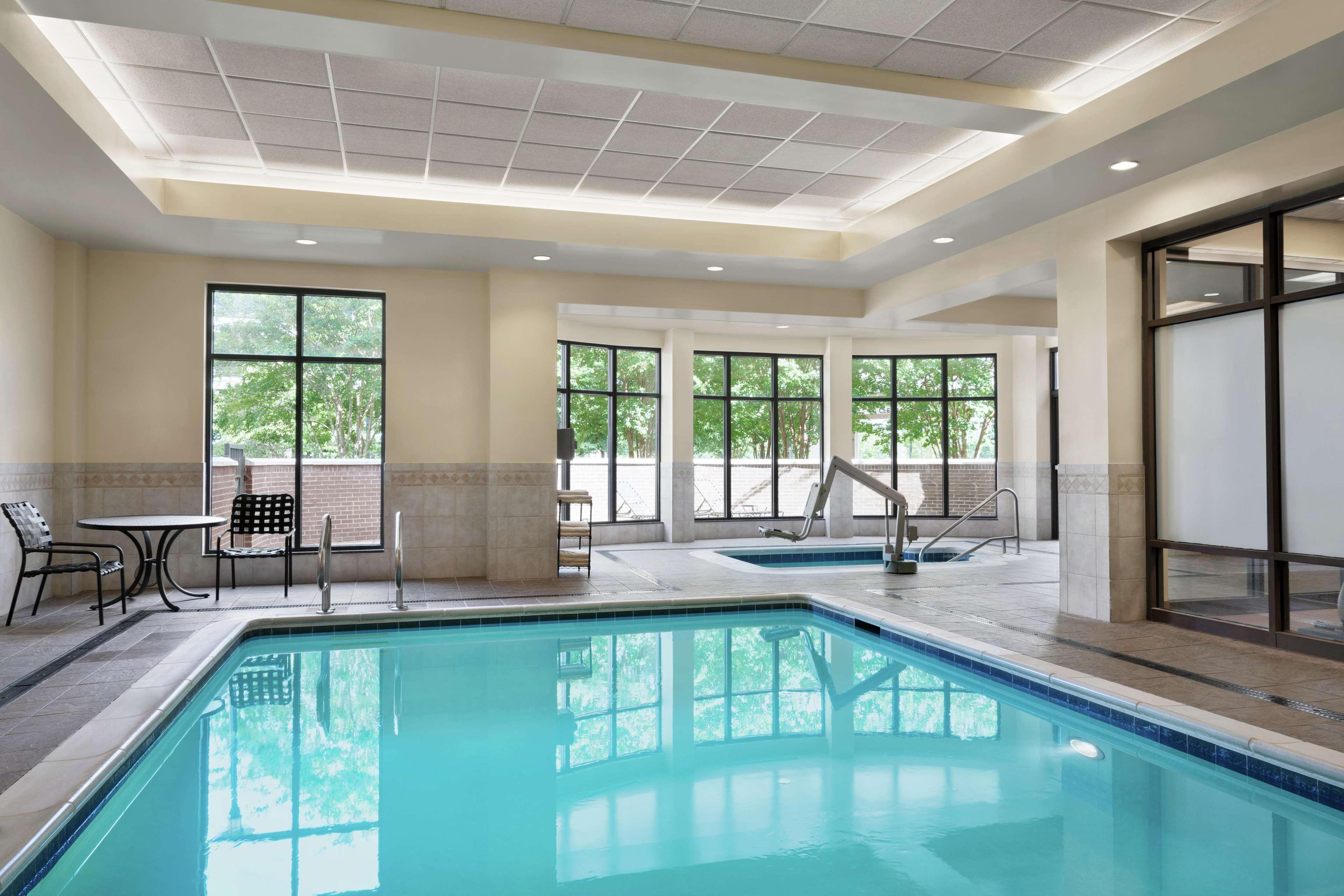Hilton Garden Inn Charlotte/Ayrsley Kültér fotó