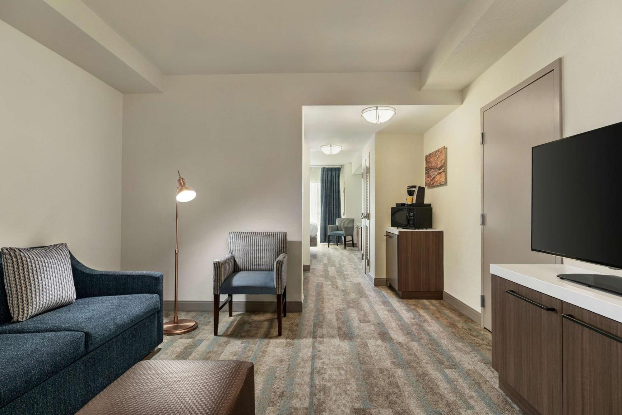 Hilton Garden Inn Charlotte/Ayrsley Kültér fotó
